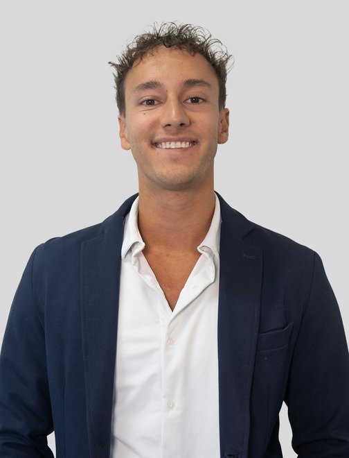 Foto Kyano Ong (grijs)